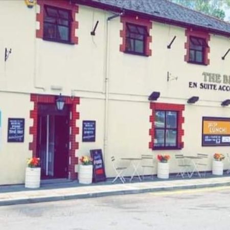 Готель Bertie Pontypridd Trehafod Екстер'єр фото